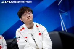 Scout爆冷击败澳大利亚队，逆转引爆全场！的简单介绍